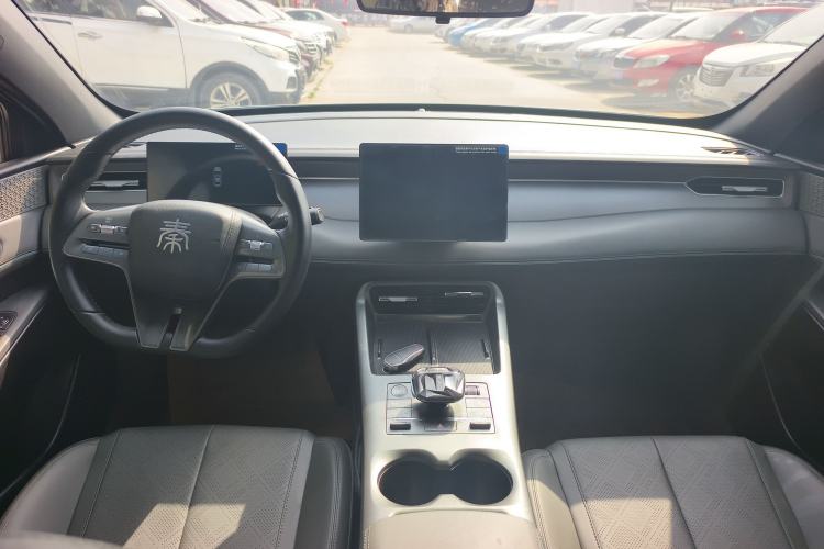 Used BYD Qin PLUS 2025 DM-i Smart Drive 55KM Leading Model
