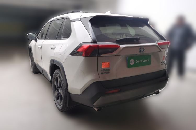 Used Toyota RAV4 2020 Dual-Engine 2.5L E-CVT 4x4 Elite PLUS Edition
