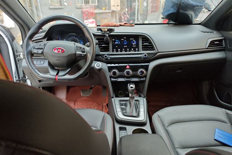 Used Hyundai Elantra (6th Generation / Lingdong) 2019 1.4T Dual-Clutch Xuan Dong · Dynamic Model