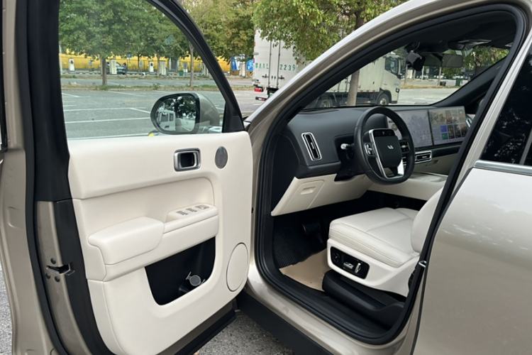 Used Li Auto L8 2024 Max