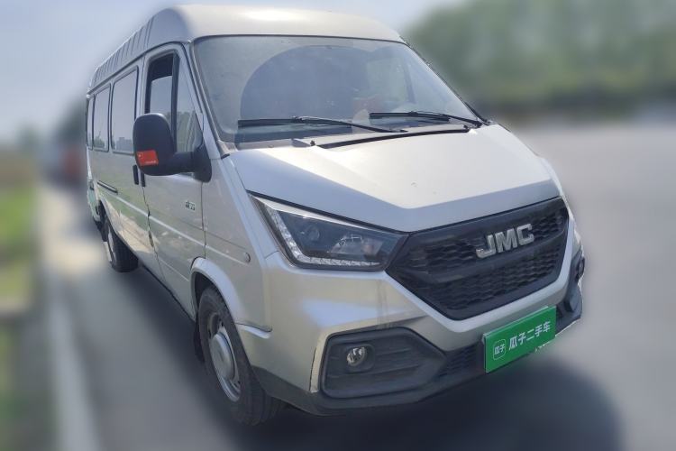 Used JMC Transit  Front Right 45 Deg