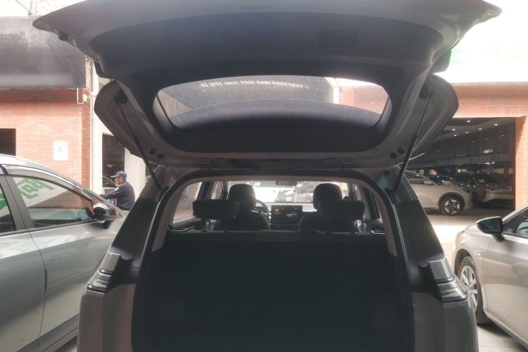 Used AION Y 2023 Plus 510 Enjoy Edition