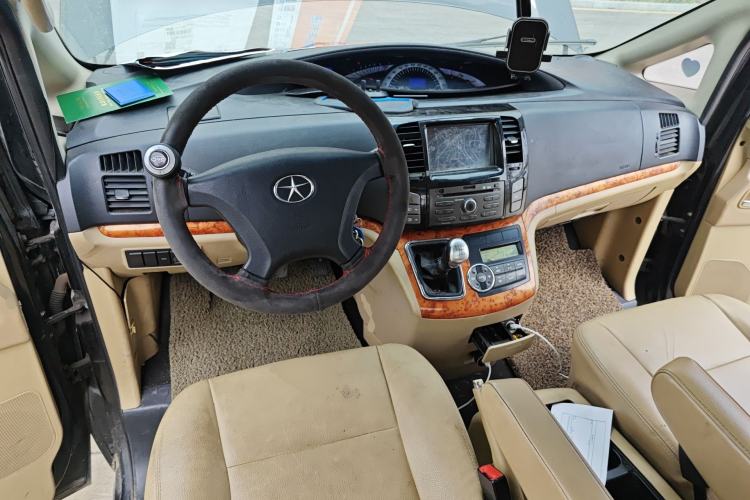 Used JAC Group Refine M5 2012 2.0T Gasoline Manual Business Edition
