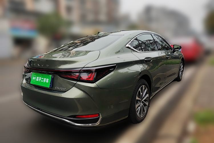 Used Lexus ES 2025 200 Premium Edition
