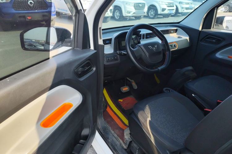 Used Wuling Hongguang MINIEV 2022 Easy Version Lithium Iron Phosphate Driver Seat