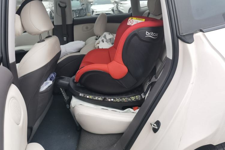 Used IM LS6 2023 Max Extended-Range Version Left Rear Seat