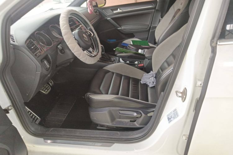 Used Volkswagen Golf 2017 280TSI Automatic R-Line Million-Vehicle Commemorative Edition