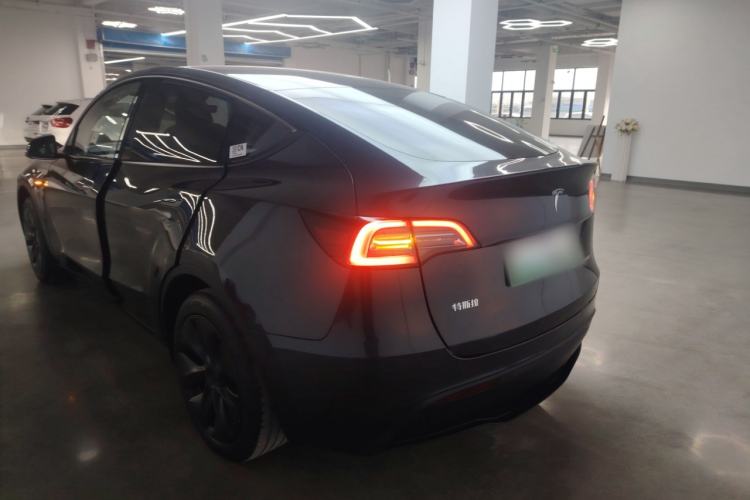 Used Tesla Model Y 2024 Rear-Wheel-Drive Version
