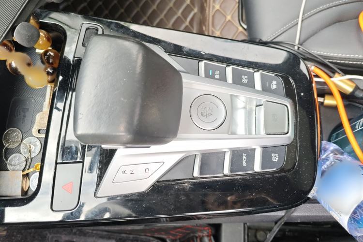 Used BYD Yuan New Energy 2019 EV360 Smart Connect Enjoyment Model Gear Lever