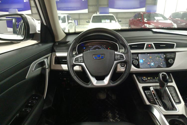 Used Geely Auto Emgrand X7 Sport 2018 1.8TD Automatic Two-Wheel Drive Smart Connect 4G Internet Edition Steering Wheel