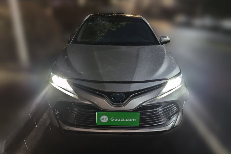 Used Toyota Camry 2019 Dual-Engine 2.5 HG Luxury Edition China VI Standard