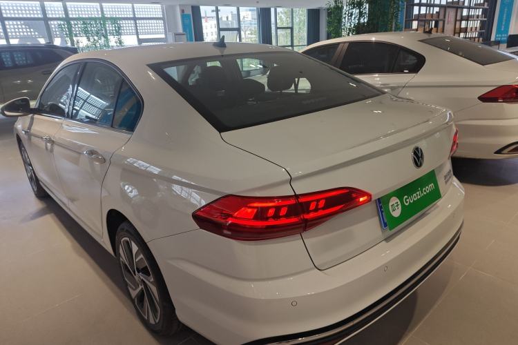 Used Volkswagen Bora 2024 300TSI DSG Prestige Edition