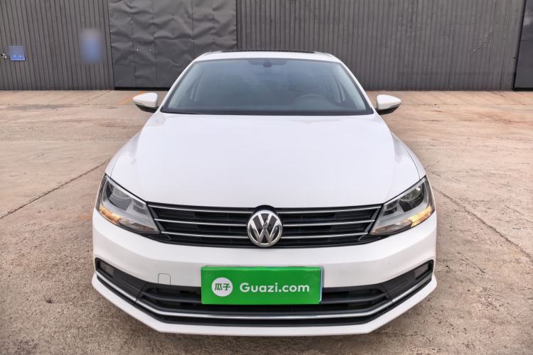 Used Volkswagen Sagitar 2018 1.6L Automatic Comfort Model Front