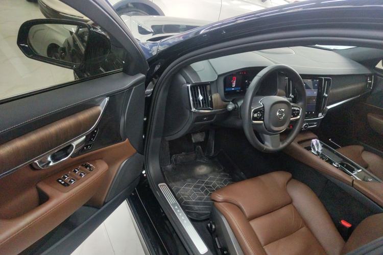 Used Volvo S90 2024 B5 Zhiyuan Luxury Edition Driver Seat