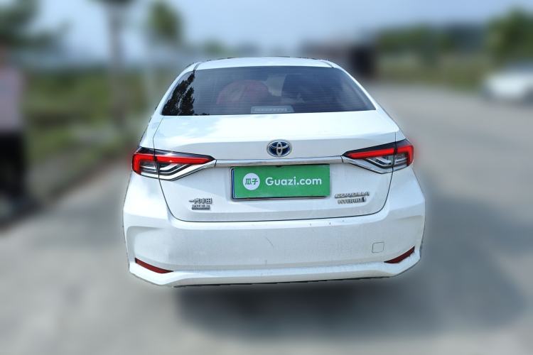 Used Toyota Corolla 2021 Dual-Motor 1.8L E-CVT Elite Edition
