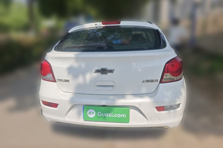 Used Chevrolet Cruze 2015 Hatchback 1.6L Automatic Comfort Edition