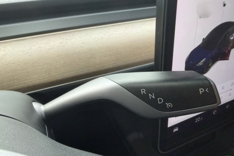 Used Tesla Model 3 2021 Standard Range Rear-Wheel Drive Upgraded Version 3D6 Interior 4