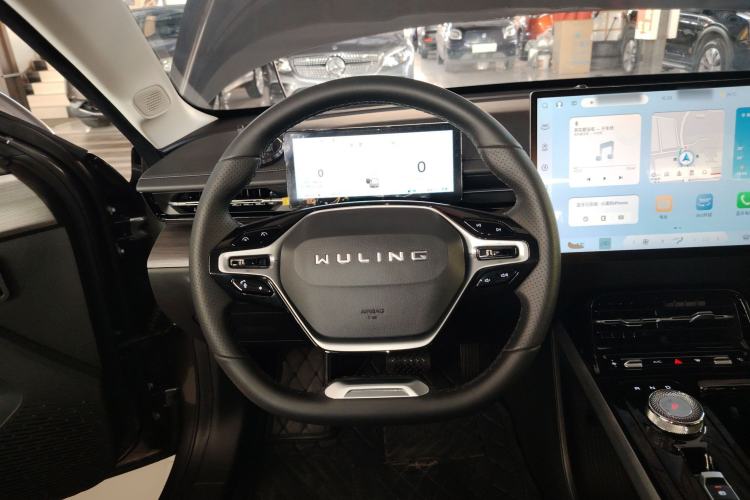 Used Wuling Xingguang 2023 150 Advanced Edition
