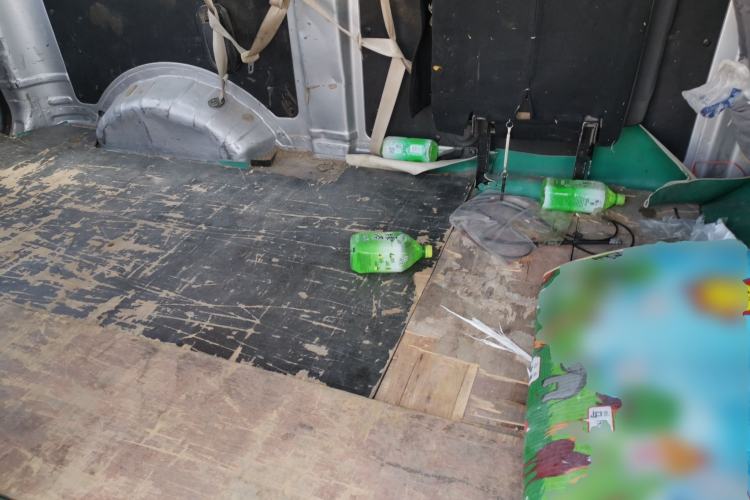 Used CHANGAN KAICHENG Ruixing M60 2020 1.5L Standard Version China VI 6-Seater DAM15KR Left Rear Seat