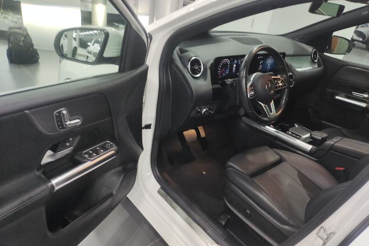 Used Mercedes-Benz B-Class 2022 Second Facelift B 200 Fashion Edition