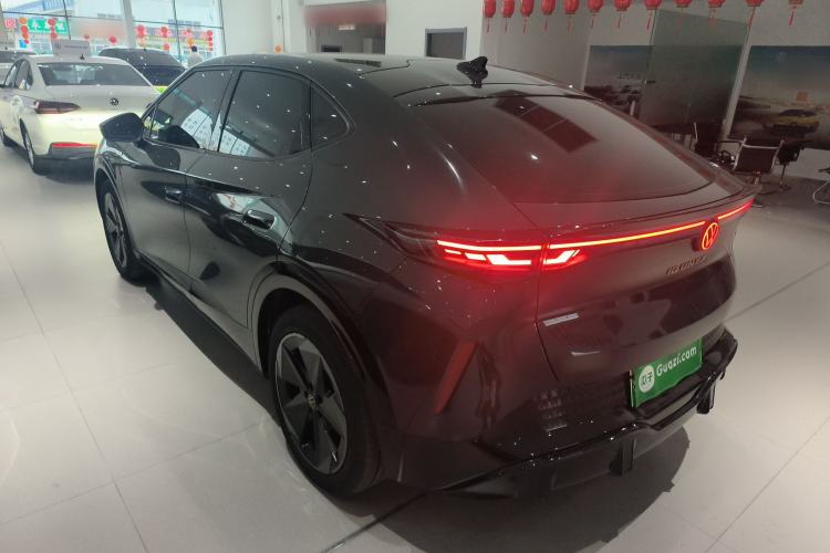 Used Volkswagen ID.UNYX 2024 Pro Long-Range Version Rear Left 45 Deg