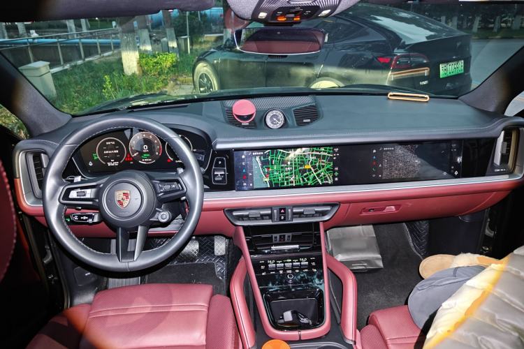 Used Porsche Cayenne E-Hybrid 2024 Cayenne E-Hybrid 2.0T