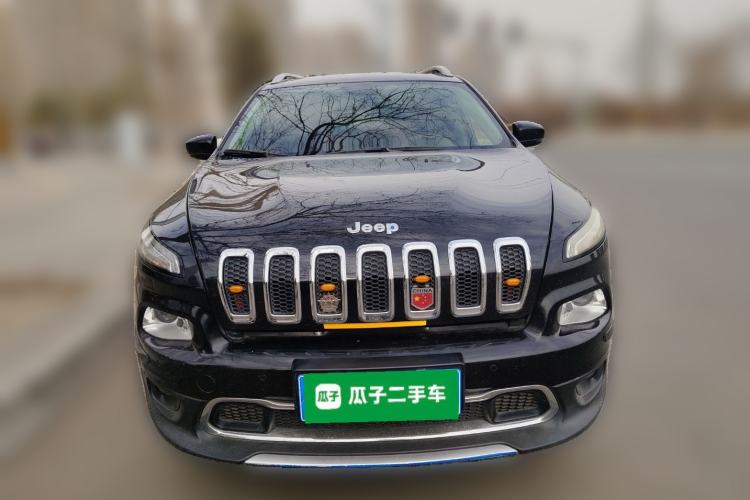 Used Jeep Cherokee 2016 2.4L Professional Smart Version