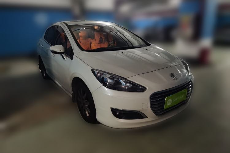 Used Peugeot 308 2014 Enjoyment Edition Classic 1.6L Automatic Fashion Model Front Right 45 Deg