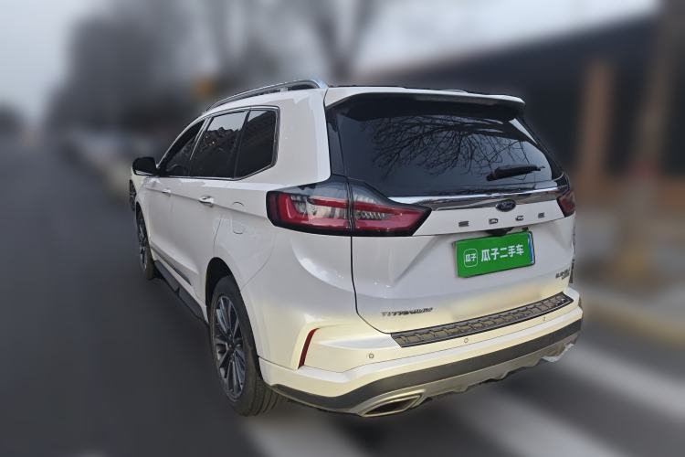 Used Ford Edge 2021 PLUS EcoBoost 245 Two-Wheel-Drive Titanium 7-Seater