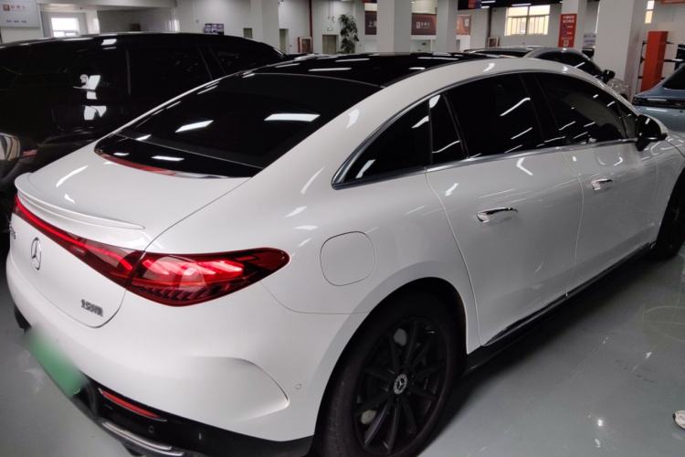 Used Mercedes-Benz EQE 2022 350 Pioneer Edition Rear Right 45 Deg