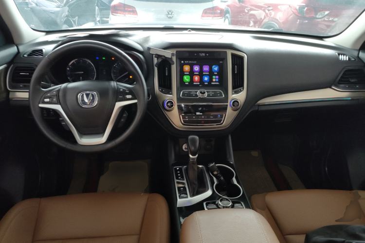 Used Changan CS95 2017 2.0T Two-Wheel Drive Zhitu Edition