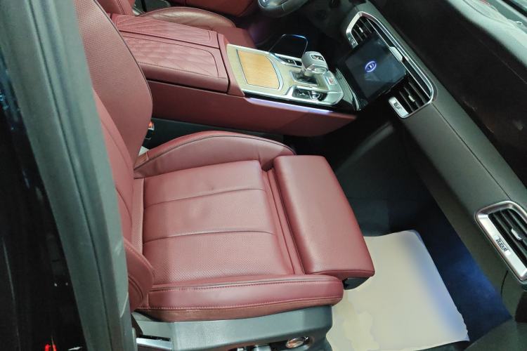 Used Hongqi E-HS9 2022 660 km Range Flagway Edition Six Seats
