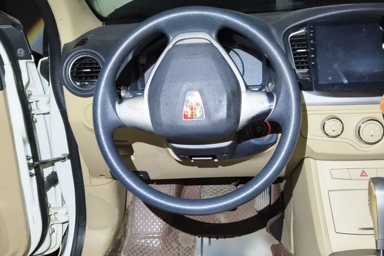 Used Roewe 350 2013 350S 1.5L Automatic Xunda Edition
