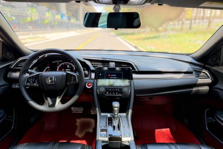 Used Honda Civic 2021 HATCHBACK 220TURBO CVT New Trendsetter Interior 2