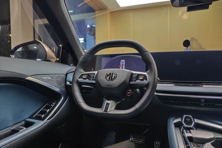 Used MG 7 2023 1.5T DCT Elegant & Graceful Edition