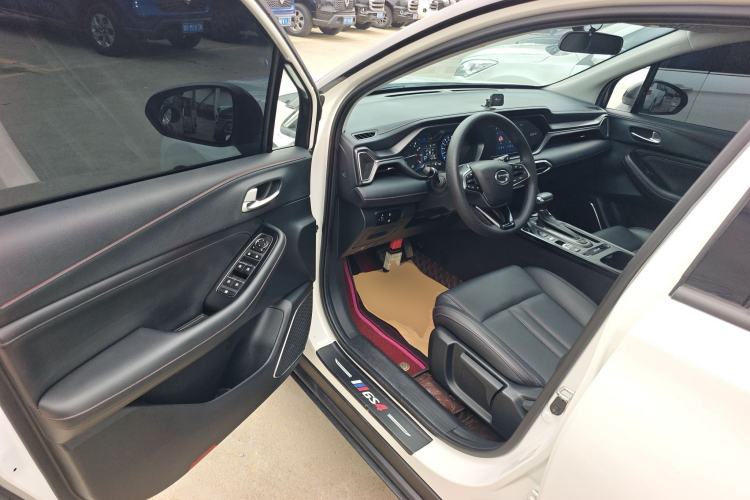 Used GAC Trumpchi GS4 2020 270T Automatic Elite Tech Edition Driver Seat