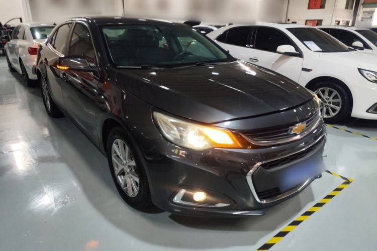 Used Chevrolet Malibu 2018 530T Automatic Luxury Edition Front Right 45 Deg
