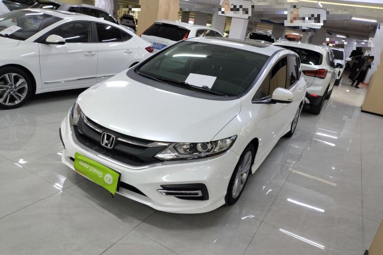 Used Honda Jade 2017 1.8L automatic Comfort version 5 seats