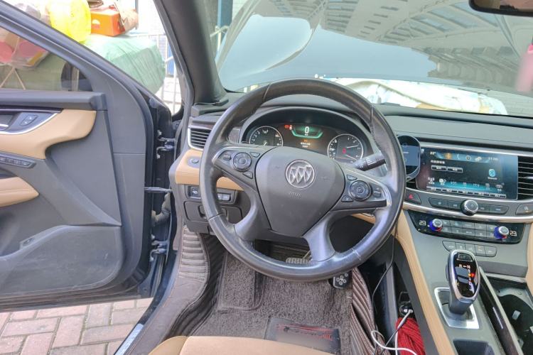 Used Buick LaCrosse 2016 20T Luxury Model Steering Wheel
