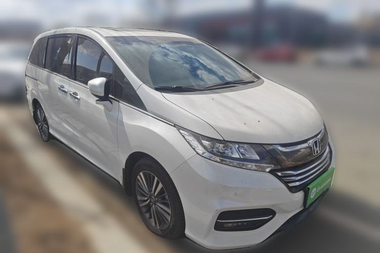 Used Honda Odyssey 2018 2.4L Smart Edition Front Right 45 Deg