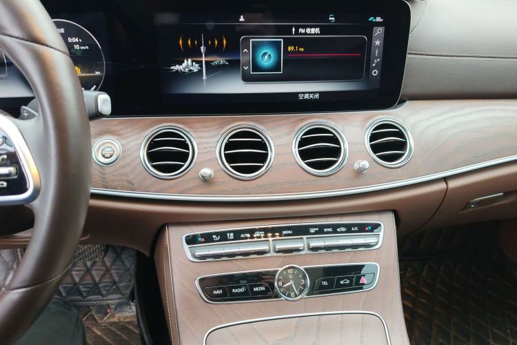 Used Mercedes-Benz E-Class 2019 Facelifted E 300 L Stylish Version
