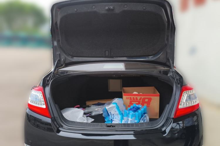 Used Nissan Teana 2011 2.5L XL Glory Edition Trunk