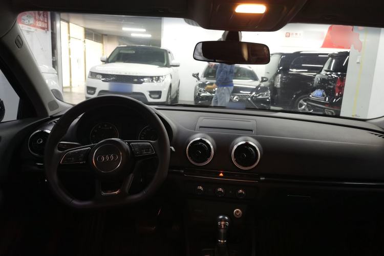 Used Audi A3 2017 Sportback 35 TFSI Fashion Model
