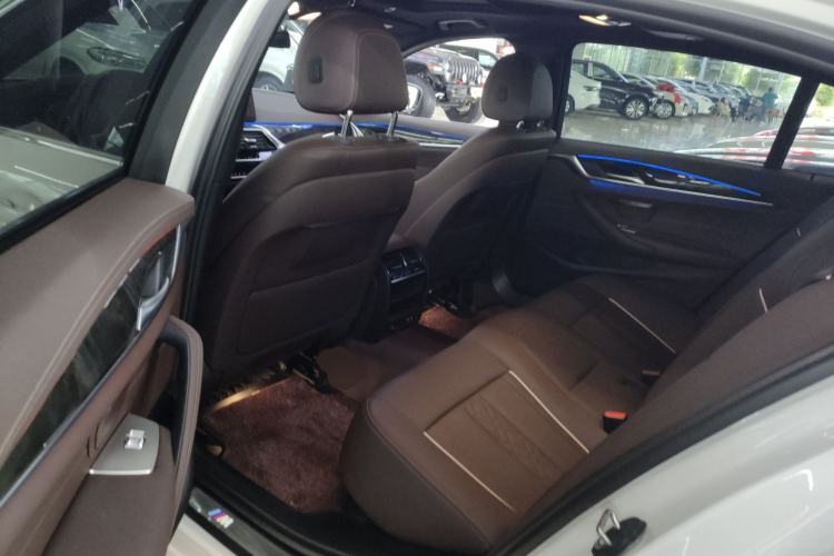 Used BMW 5 Series 2022 525Li M Sport Package Left Rear Seat