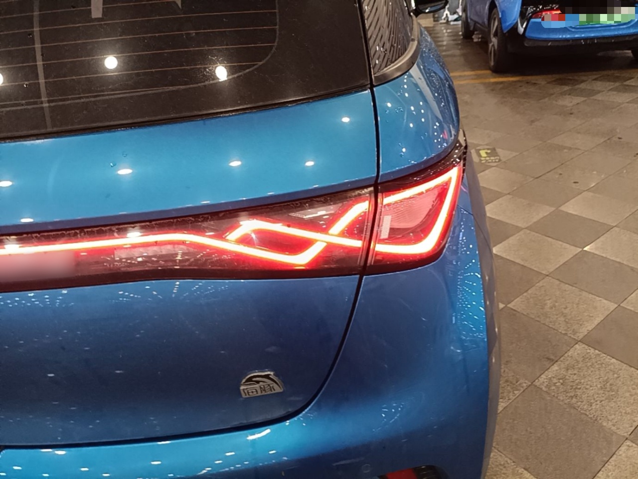BYD Dolphin 2021 401km Knight Edition — снимка 9