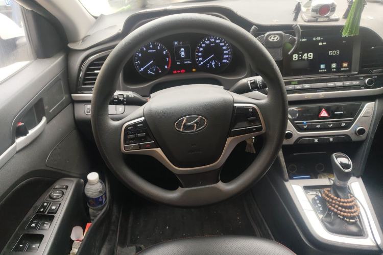 Used Hyundai Elantra (6th Generation / Lingdong) 2016 1.6L Automatic ZhiXuan – Elite Version Steering Wheel