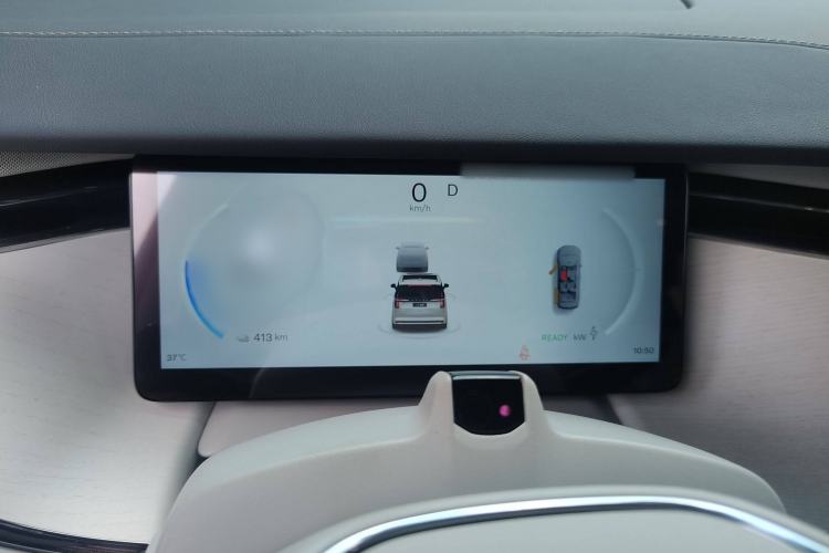 Used Volvo EM90 2025 Ultra Six-Seater