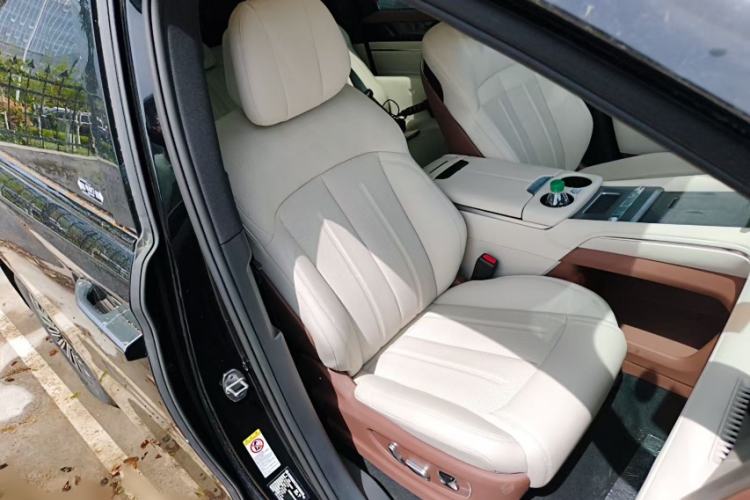 Used BYD Xia 2025 DM-i 1.5T 180km Beyond Edition
