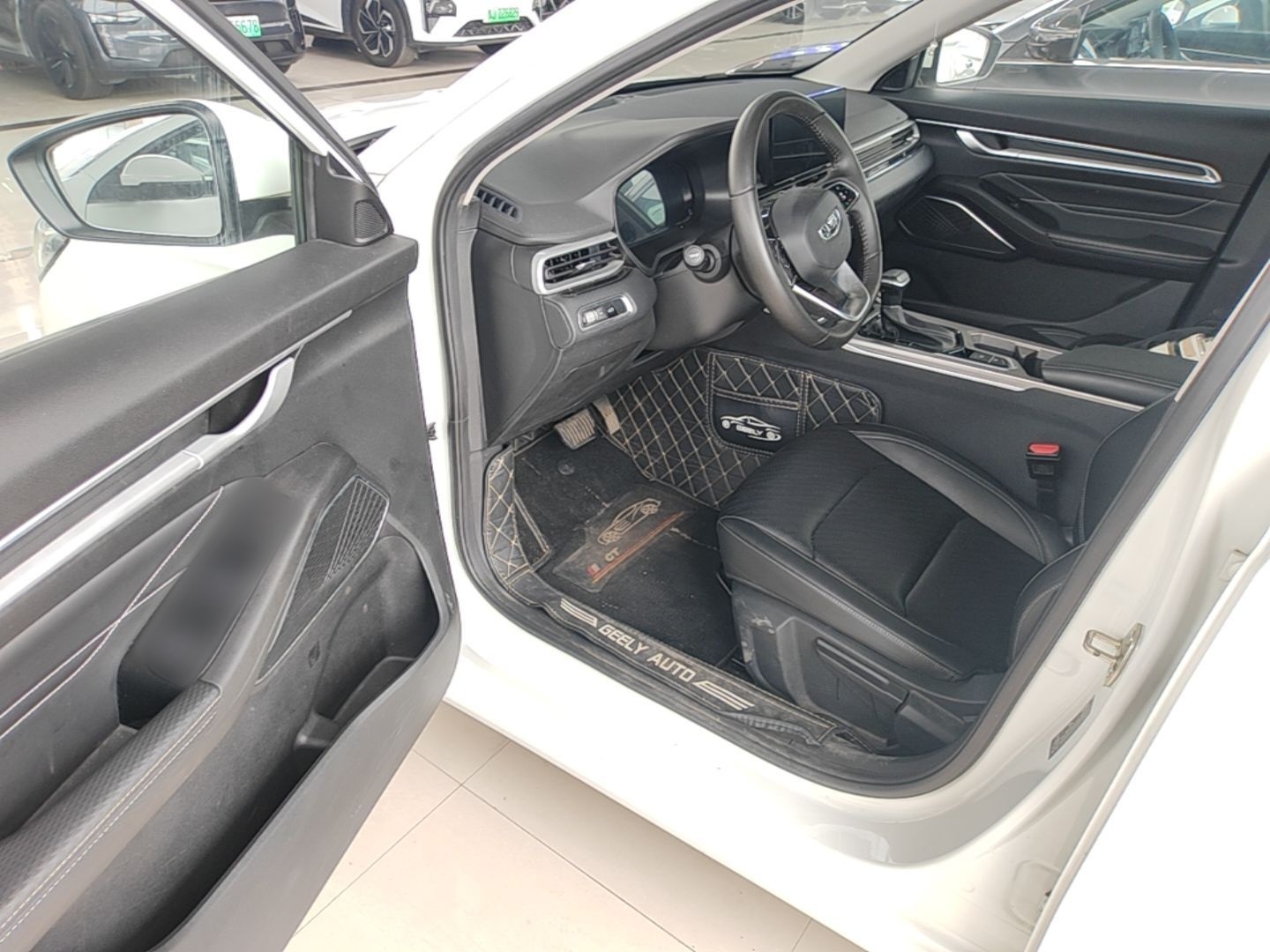 Geely Auto Emgrand 2022 4th Generation 1.5L CVT Luxury Model - Premium — снимка 18