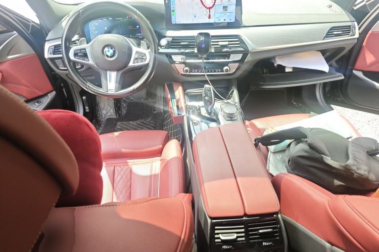 Used BMW 5 Series 2021 Restyled 530Li Luxury Edition M Sport Package Center Console